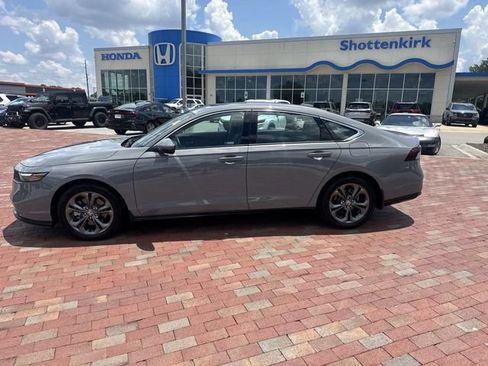 Certified 2024 Honda Accord EX-L image 33
