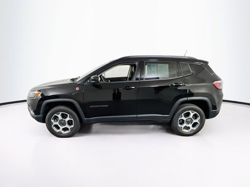 Used 2022 Jeep Compass Trailhawk AWD/4WD image 8