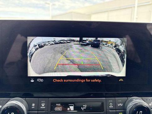 Used 2024 Toyota Grand Highlander FWD image 24