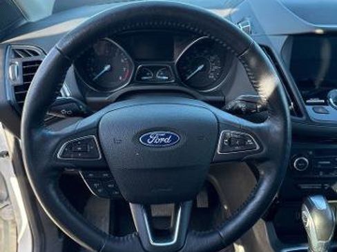 Certified 2019 Ford Escape Titanium w/ U9j03 - Titanium Tow Package image 16