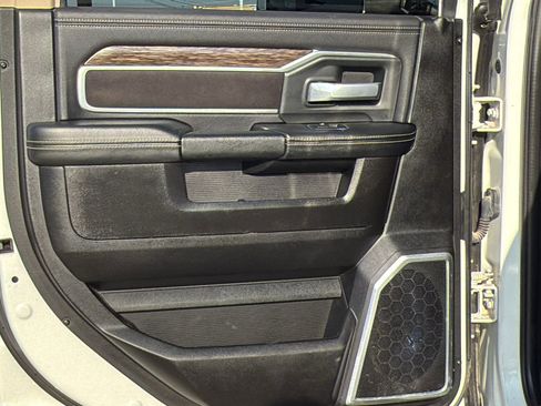 Certified 2019 RAM 3500 Laramie image 15