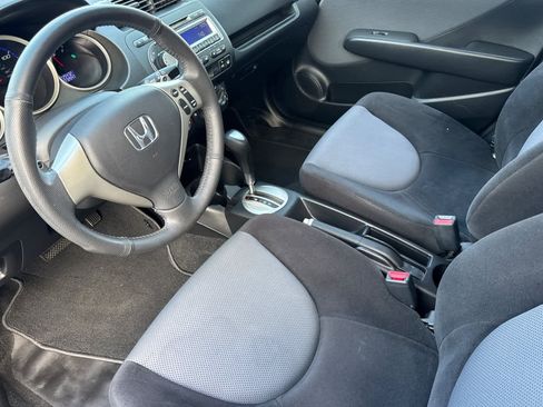 Used 2008 Honda Fit Sport image 9