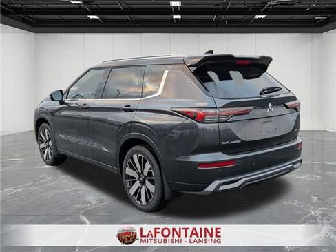 New 2026 Mitsubishi Outlander SEL AWD/4WD image 3