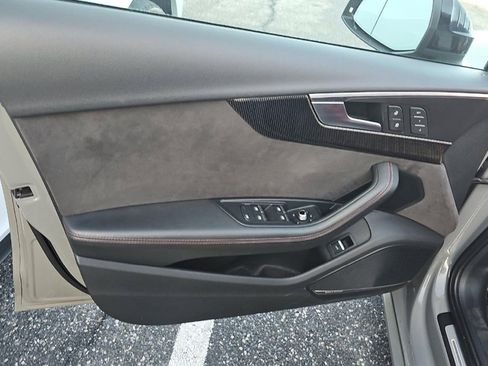 Used 2019 Audi S4 Premium Plus w/ Premium Plus Package image 6