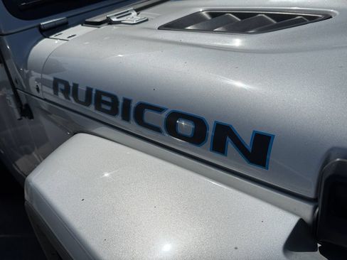 Used 2023 Jeep Wrangler Unlimited Rubicon 4xe AWD/4WD image 2