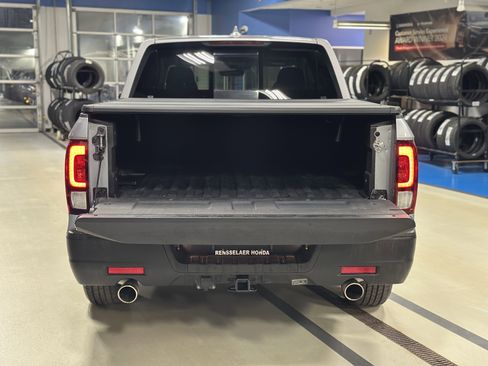 Used 2023 Honda Ridgeline RTL image 6