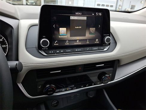 New 2026 Nissan Rogue SV image 8