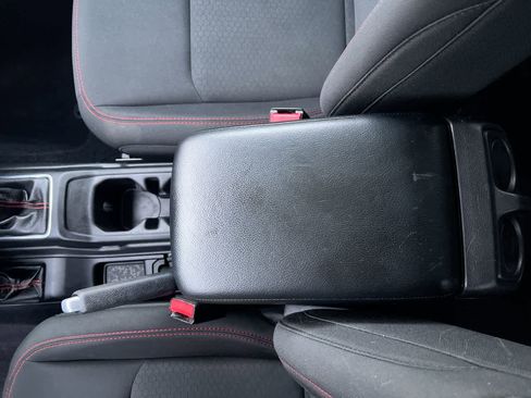 Used 2021 Jeep Wrangler Unlimited Rubicon image 21