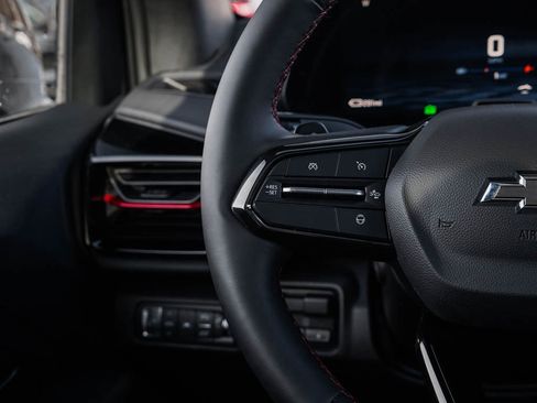 New 2025 Chevrolet Silverado EV RST AWD/4WD image 18
