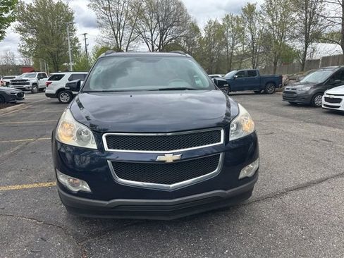Used 2011 Chevrolet Traverse LT w/ Personal Connectivity Package AWD/4WD image 8