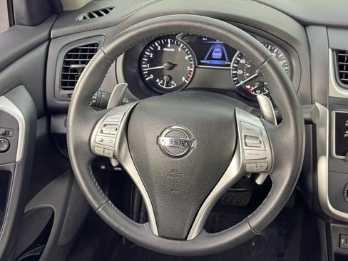 Used 2017 Nissan Altima 2.5 SR image 18