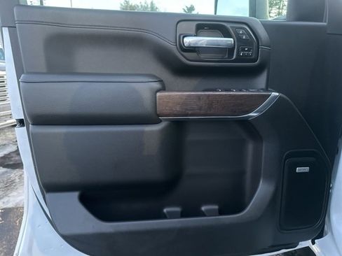Used 2021 GMC Sierra 2500 Denali w/ Technology Package image 19