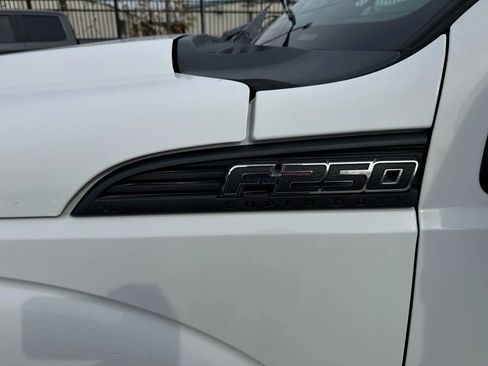 Used 2016 Ford F250 XL image 4