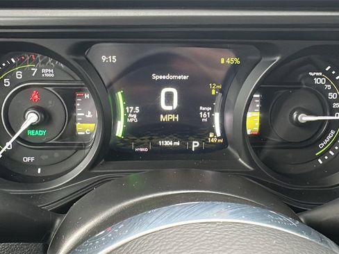 Used 2025 Jeep Wrangler Unlimited Sahara image 20