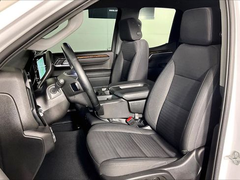 Used 2023 GMC Sierra 1500 Elevation RWD image 9