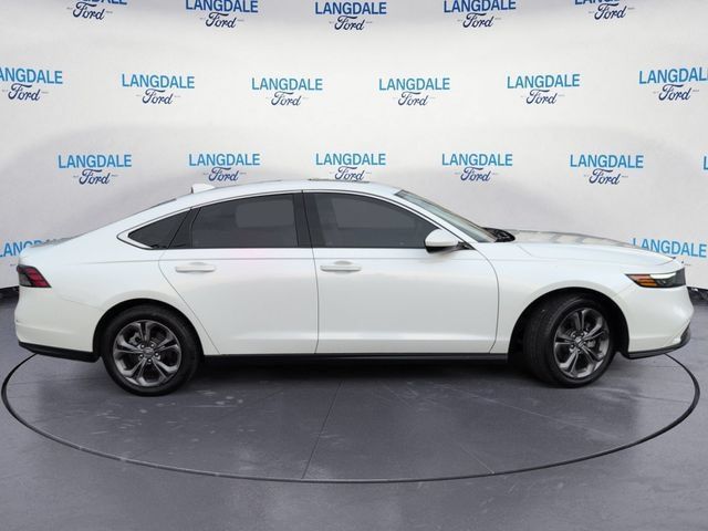 Used 2024 Honda Accord EX image 3