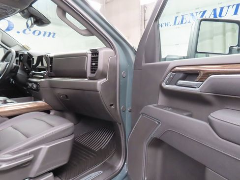 Used 2025 Chevrolet Silverado 2500 LT w/ Trail Boss Package image 35