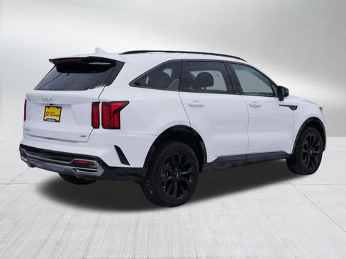 Certified 2023 Kia Sorento SX image 7