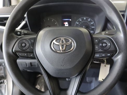 Used 2023 Toyota Corolla LE w/ Carpet Mat Package (TMS) FWD image 12