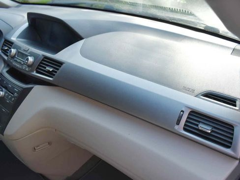 Used 2013 Honda Odyssey EX image 43