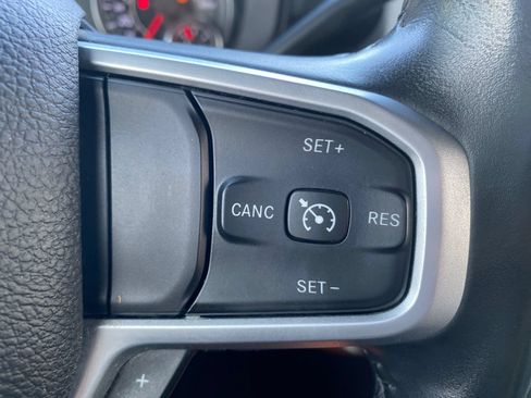 Used 2024 RAM 2500 Big Horn w/ Off Road Package AWD/4WD image 26