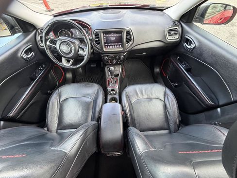 Used 2018 Jeep Compass Trailhawk w/ Leather Interior Group AWD/4WD image 15