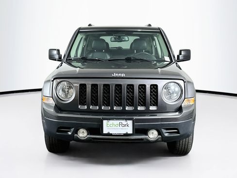 Used 2016 Jeep Patriot High Altitude AWD/4WD image 2
