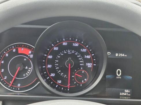 Used 2023 Hyundai Elantra SEL image 11