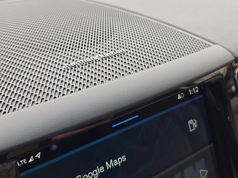 Certified 2023 Volvo XC60 B5 Plus w/ Climate Package image 23