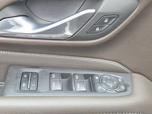 Used 2023 GMC Yukon XL Denali w/ LPO, Floor Liner Package image 30