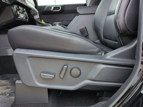 New 2026 Ford Bronco Outer Banks AWD/4WD image 19