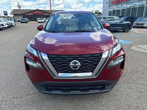 Used 2021 Nissan Rogue S FWD image 2