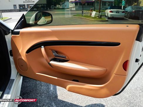 Used 2017 Maserati GranTurismo Sport RWD image 25