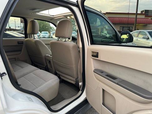 Used 2012 Ford Escape XLT image 17