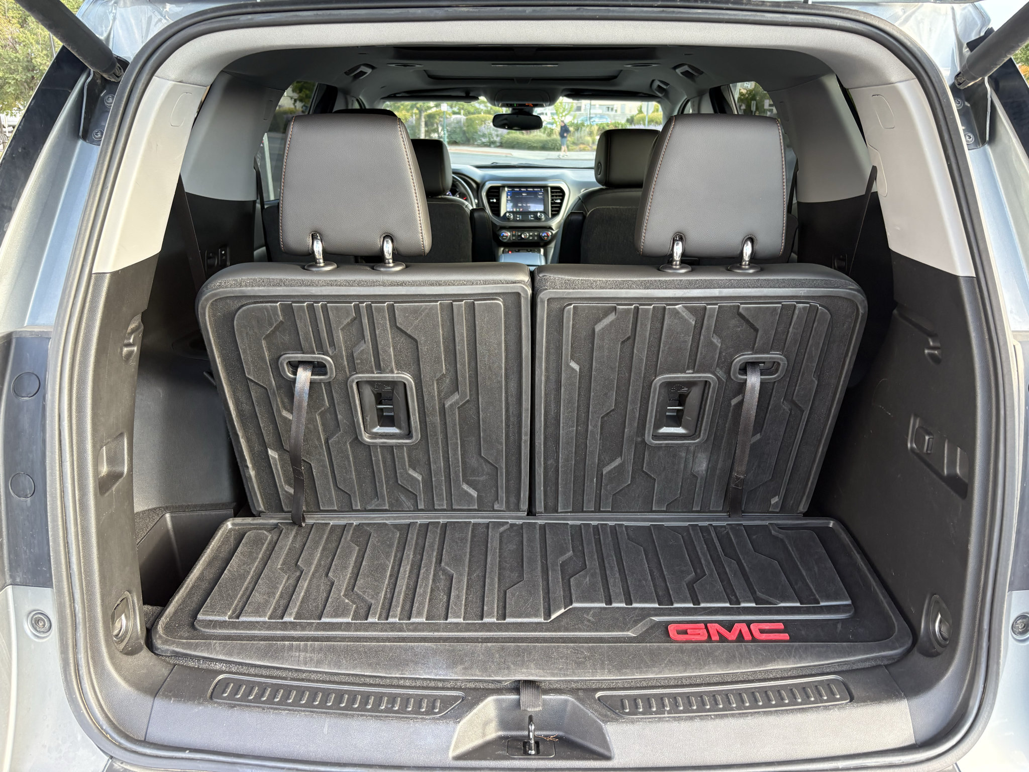 Used 2023 GMC Acadia AT4 w/ Technology Package AWD/4WD image 29
