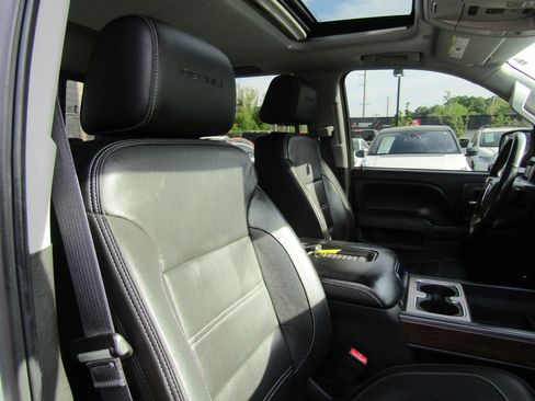Used 2017 GMC Sierra 1500 Denali AWD/4WD image 13