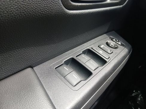 Used 2025 Honda CR-V EX image 19