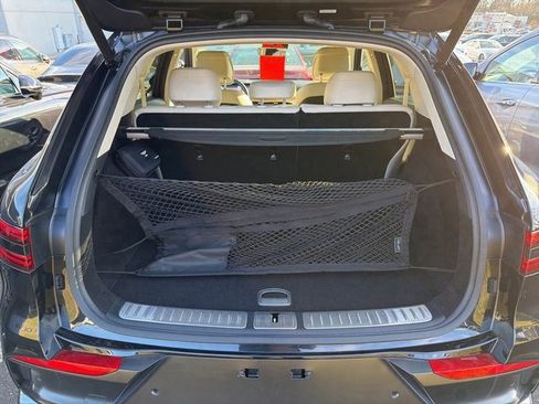 Used 2026 Genesis GV70 2.5T Select image 13