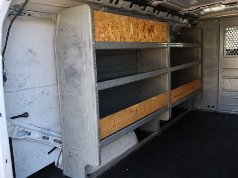 Used 2017 Chevrolet Express 2500 image 16