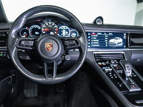 Used 2022 Porsche Panamera 4 Executive image 19