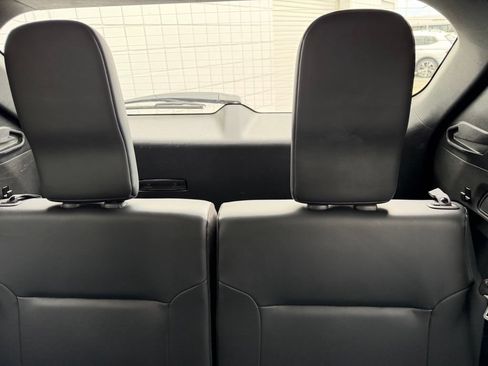 Used 2025 Mitsubishi Outlander SE FWD image 21