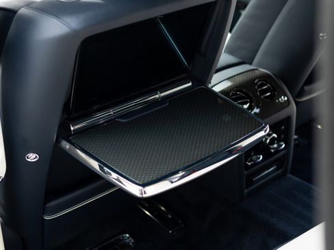 Used 2023 Rolls-Royce Ghost Black Badge w/ Black Badge Ghost Package image 64