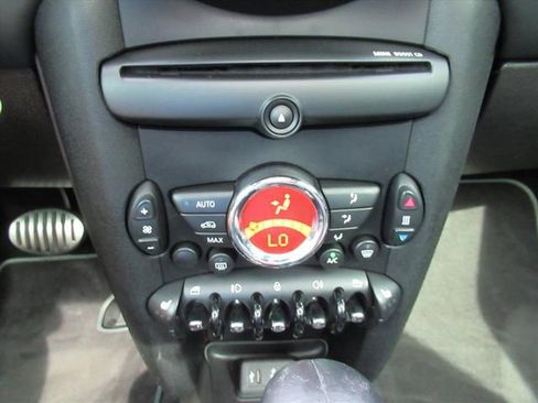Used 2013 MINI Cooper S FWD image 25