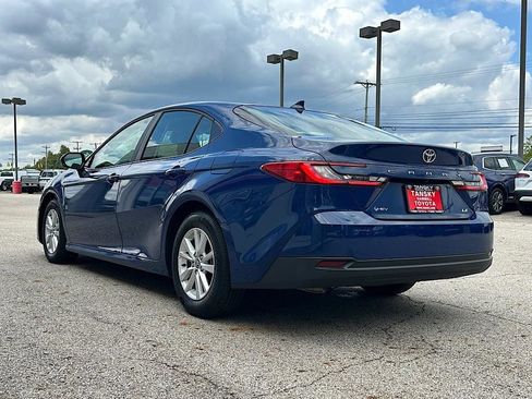 Certified 2025 Toyota Camry LE FWD image 3