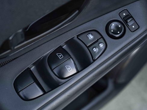 Used 2024 Nissan Kicks S FWD image 35