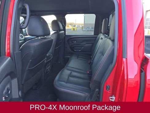 Used 2024 Nissan Titan PRO-4X w/ Pro-4x Convenience Package image 8