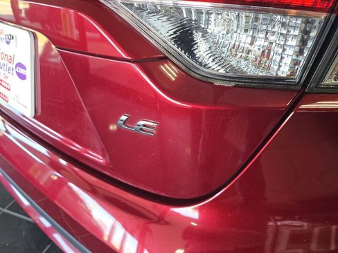 Used 2022 Toyota Corolla LE image 26