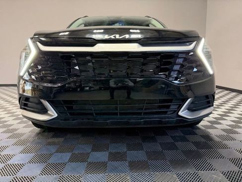 Used 2025 Kia Sportage EX w/ Premium Package AWD/4WD image 3