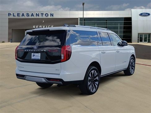New 2025 Ford Expedition Platinum w/ Platinum Ultimate Package image 5