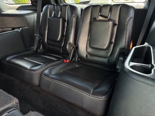 Used 2018 Ford Explorer Limited AWD/4WD image 16